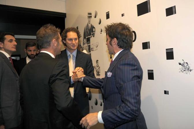 C' anche Del Piero, che saluta John Elkann. LaPresse
